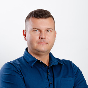 Dr. Pelcz Ádám