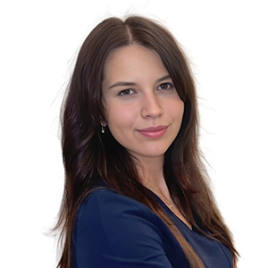 Dr. Pelcz Inez